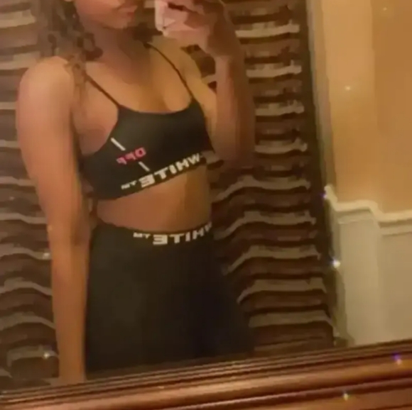 SPORTS BRA n STRETCH PANTS...2-pc .. OFF WHITE. Set .... New . S-M-L - - Picture 7 of 9